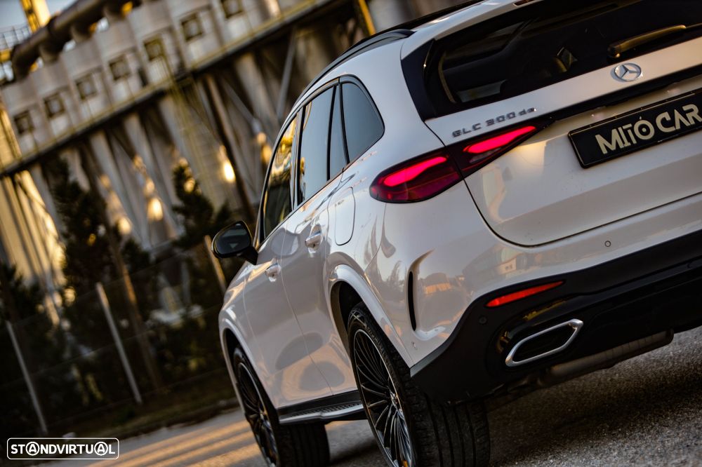 Mercedes-Benz GLC 300 de 4Matic 9G-TRONIC Edition AMG Line - 41