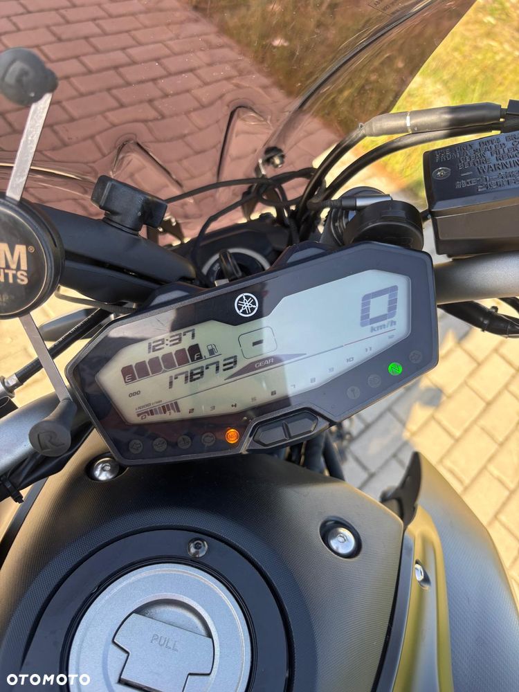 Yamaha MT - 3