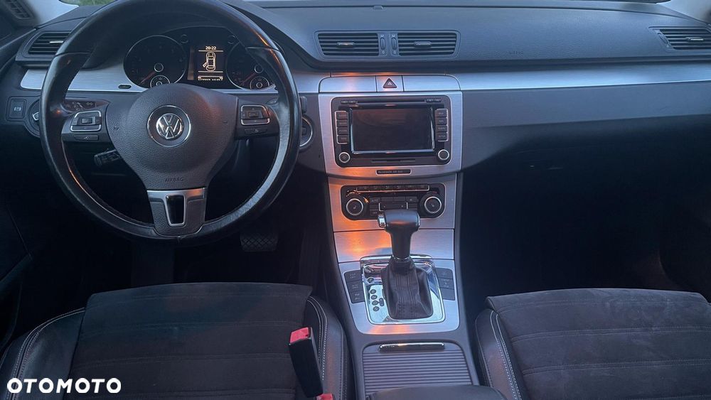 Volkswagen CC - 8