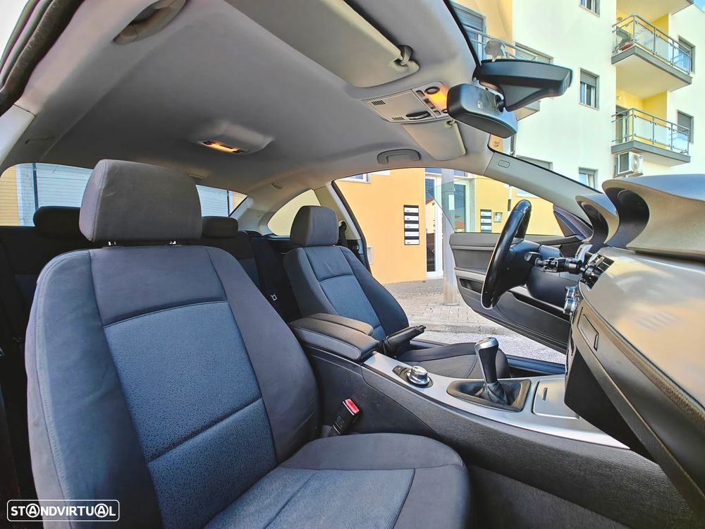 BMW 320 d Coupe - 9