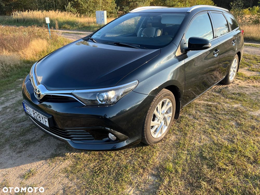 Toyota Auris 1.6 Comfort - 3