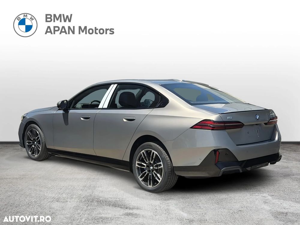 BMW i5 eDrive40 - 6