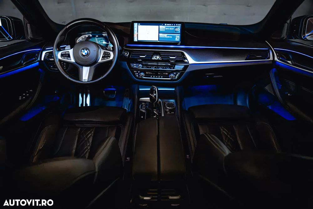 BMW Seria 5 520i Aut. M Sport Edition - 18