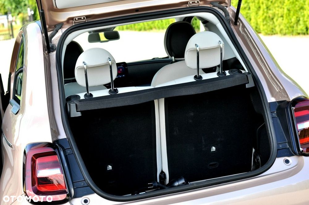 Fiat 500e - 38