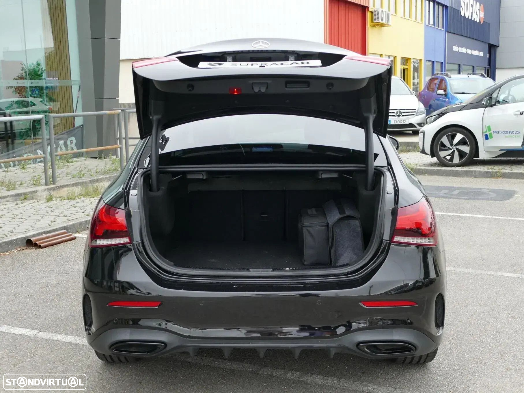 Mercedes-Benz A 250 Limousine e AMG Line - 6