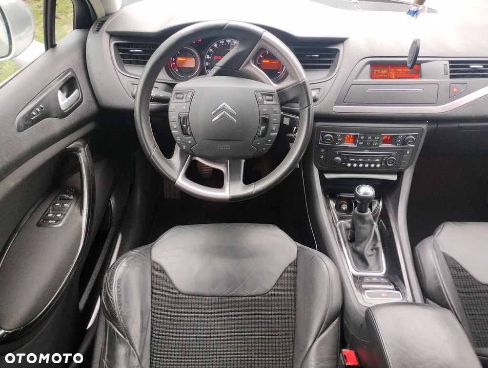 Citroën C5 2.0 16V Exclusive - 10