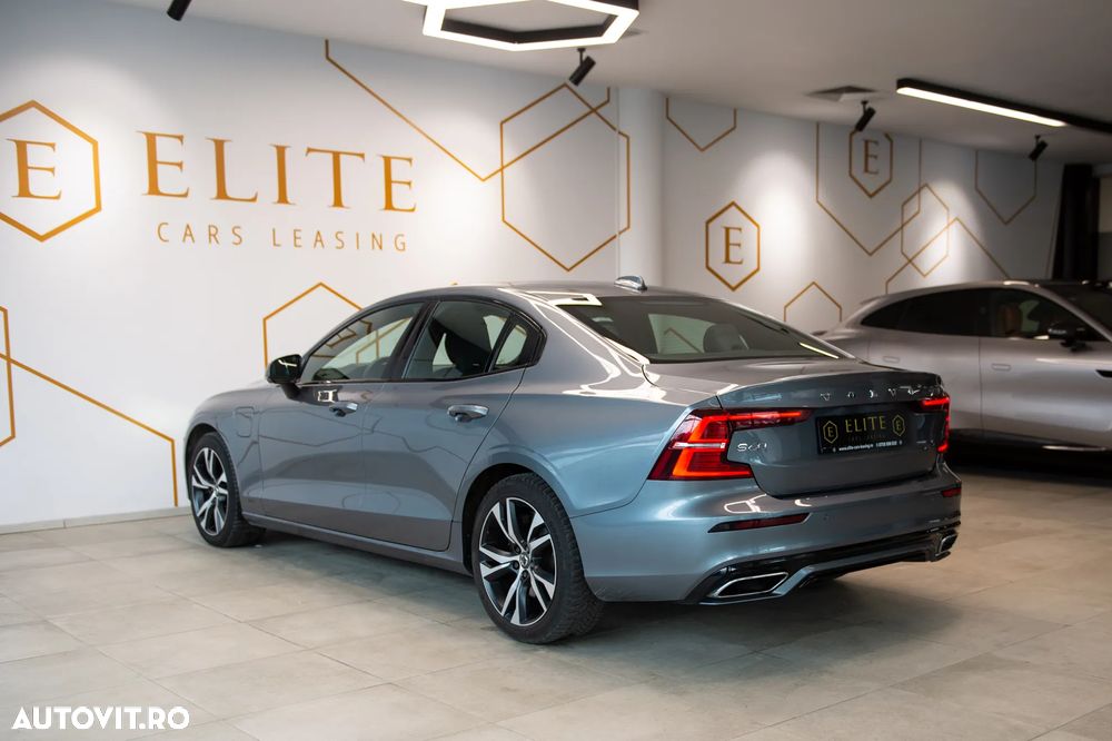 Volvo S60 T8 Recharge AWD Geartronic RDesign - 5