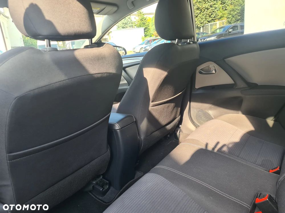 Toyota Avensis 2.0 D-4D Prestige - 18