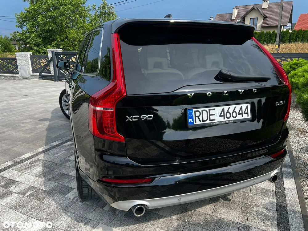 Volvo XC 90 D5 AWD Momentum 7os - 3