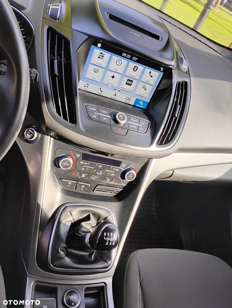 Ford Kuga 1.5 EcoBoost FWD Titanium ASS MMT6 - 13
