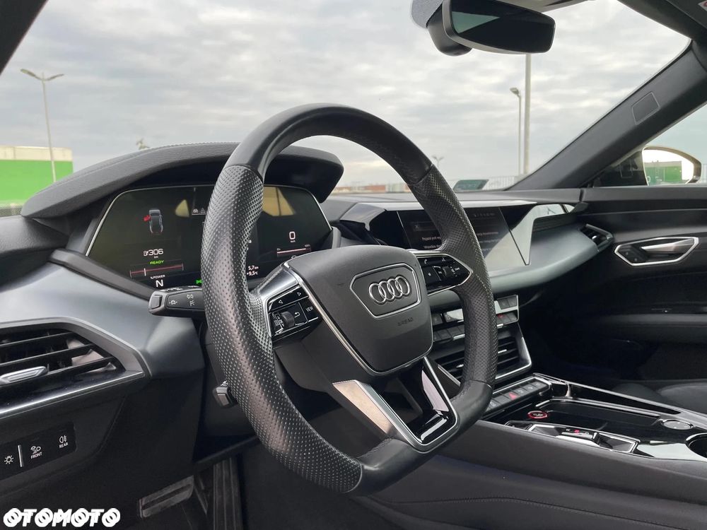 Audi e-tron GT 60 93kWh Quattro - 30