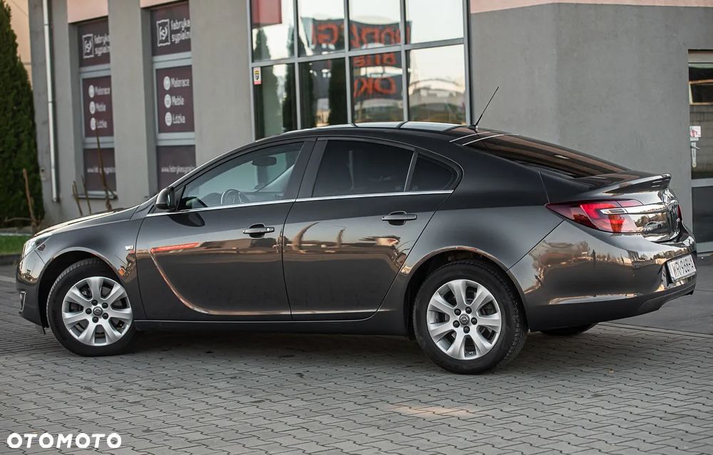Opel Insignia 1.6 T Cosmo - 15