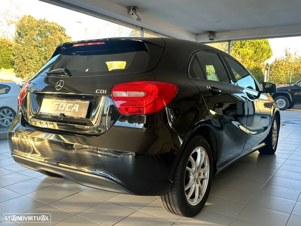 Mercedes-Benz A 180 - 6