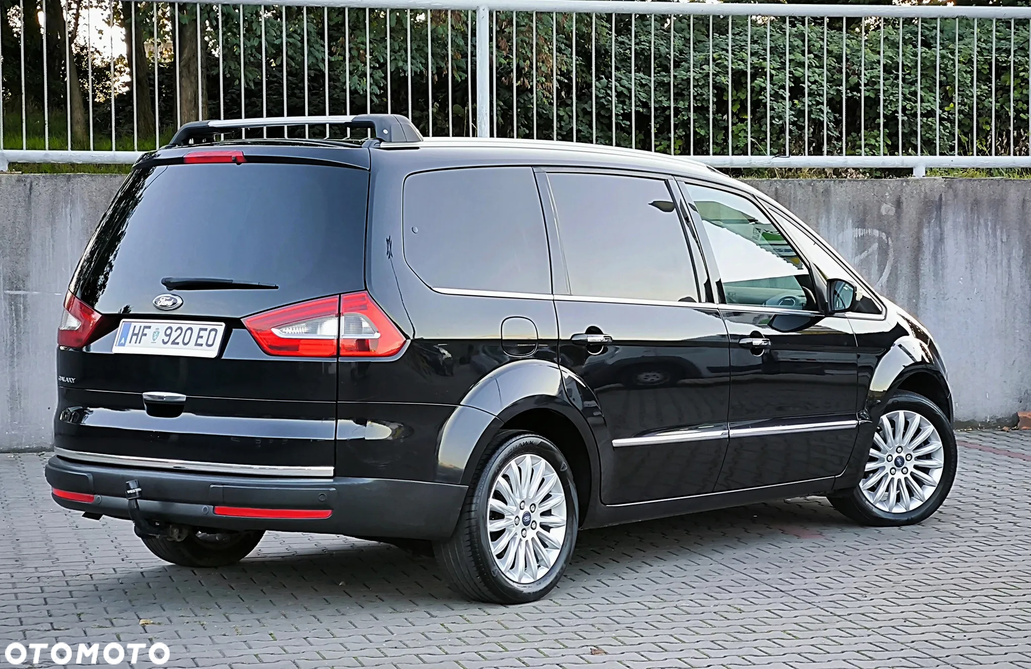 Ford Galaxy 2.0 TDCi Titanium - 3