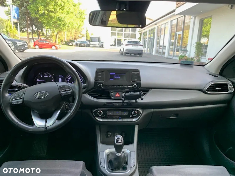 Hyundai i30 1.6 D Classic + - 5