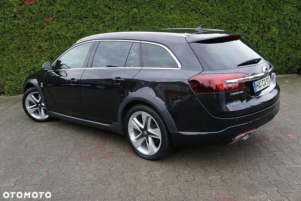 Opel Insignia 2.0 Bi Turbo CDTI 4x4 Country Tourer - 5