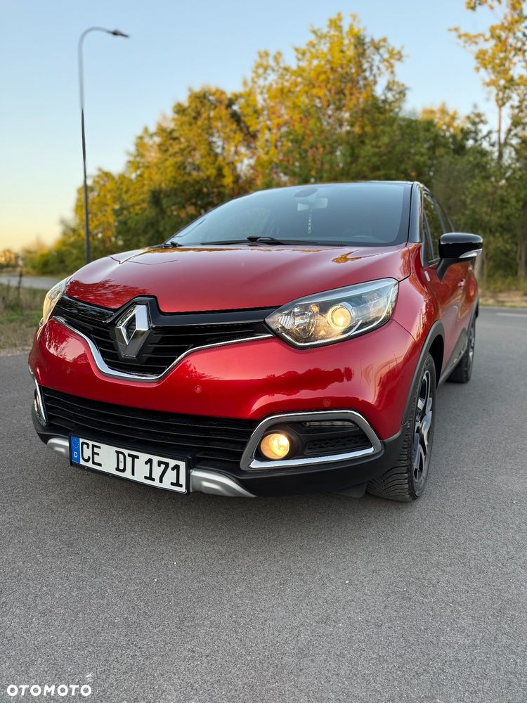 Renault Captur 1.2 TCe Helly Hansen EDC - 3