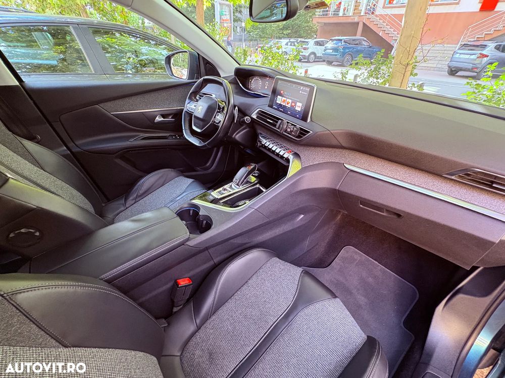 Peugeot 5008 - 14