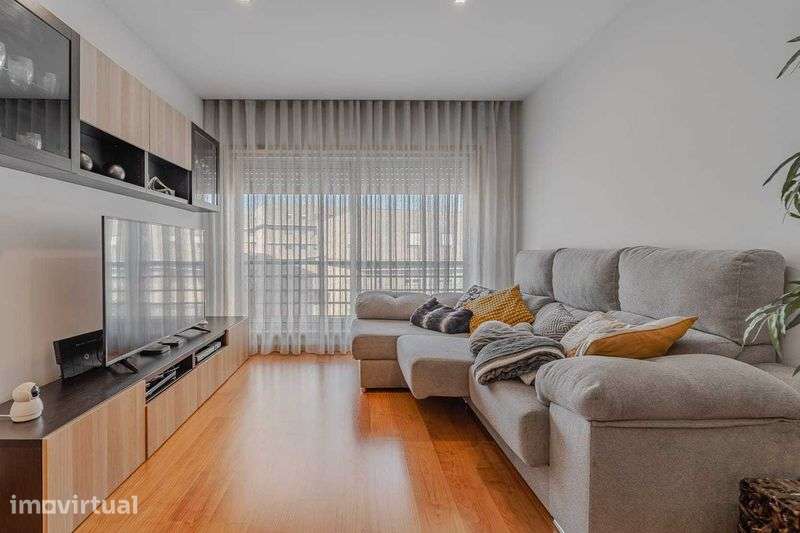 Apartamento T2 à venda em Leça do Balio - Grande imagem: 4/12