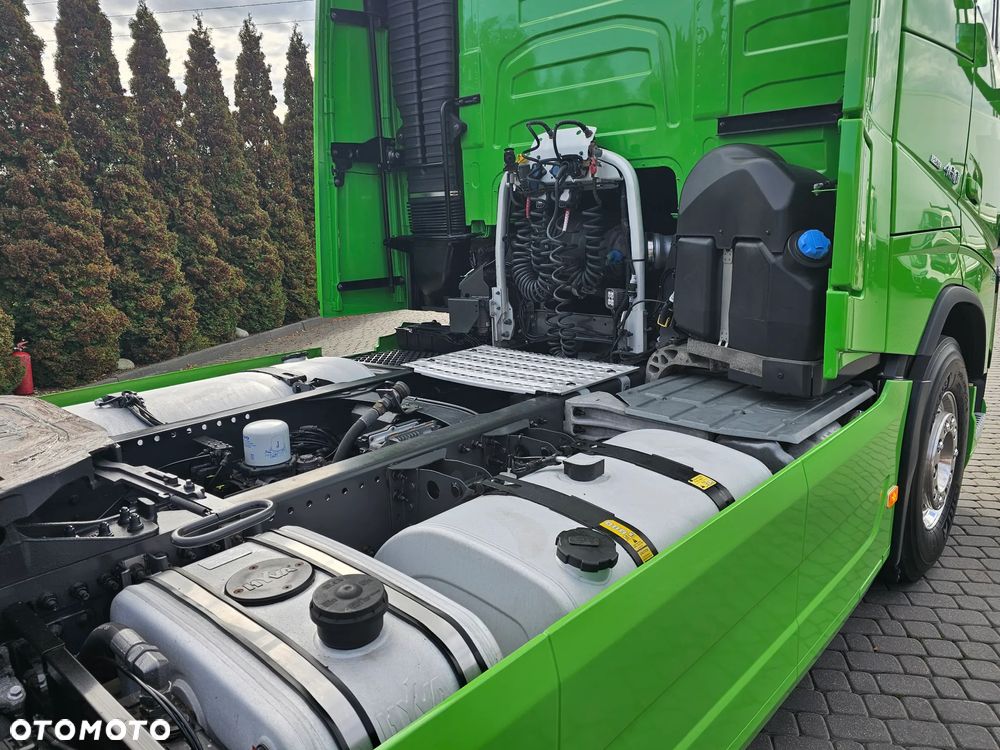 Volvo FH 460 I-SAVE PIĘKNA OPCJA,SOLARY,XENON+LEDY, - 10