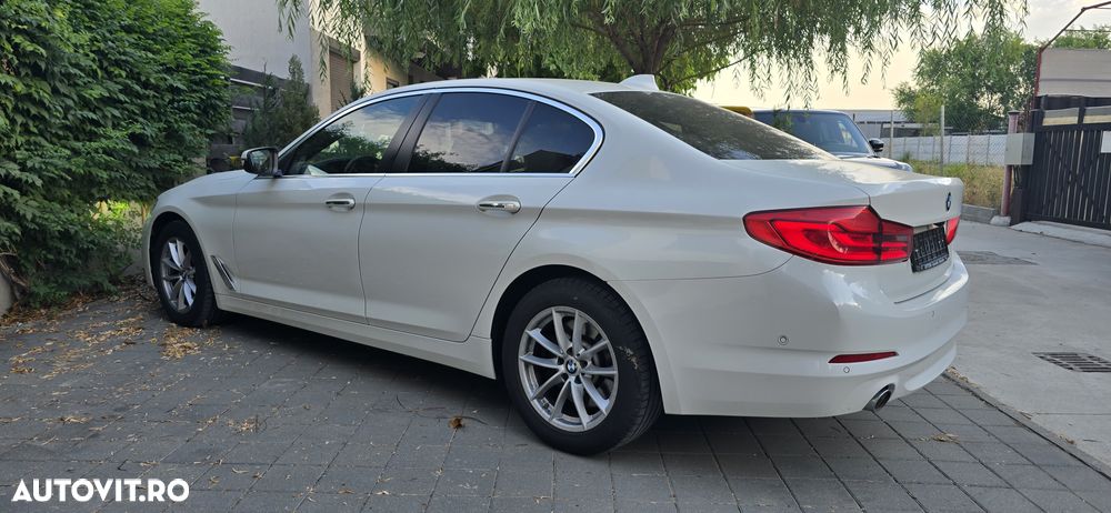 BMW Seria 5 530d xDrive AT - 6