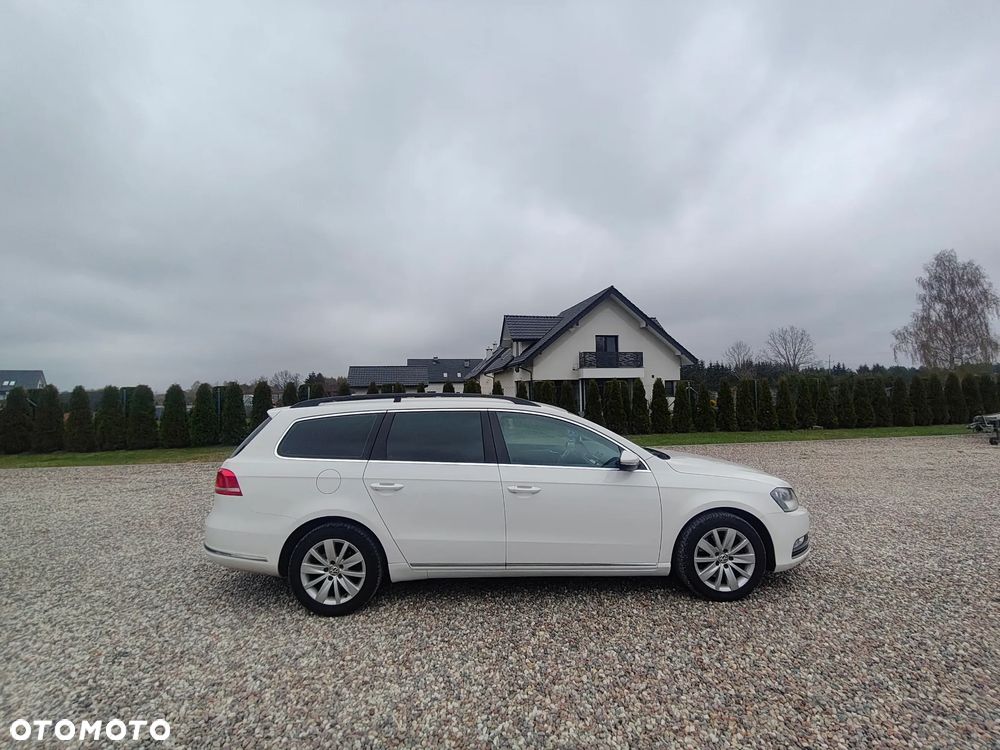 Volkswagen Passat - 2