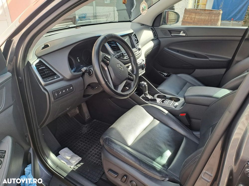 Hyundai Tucson - 8