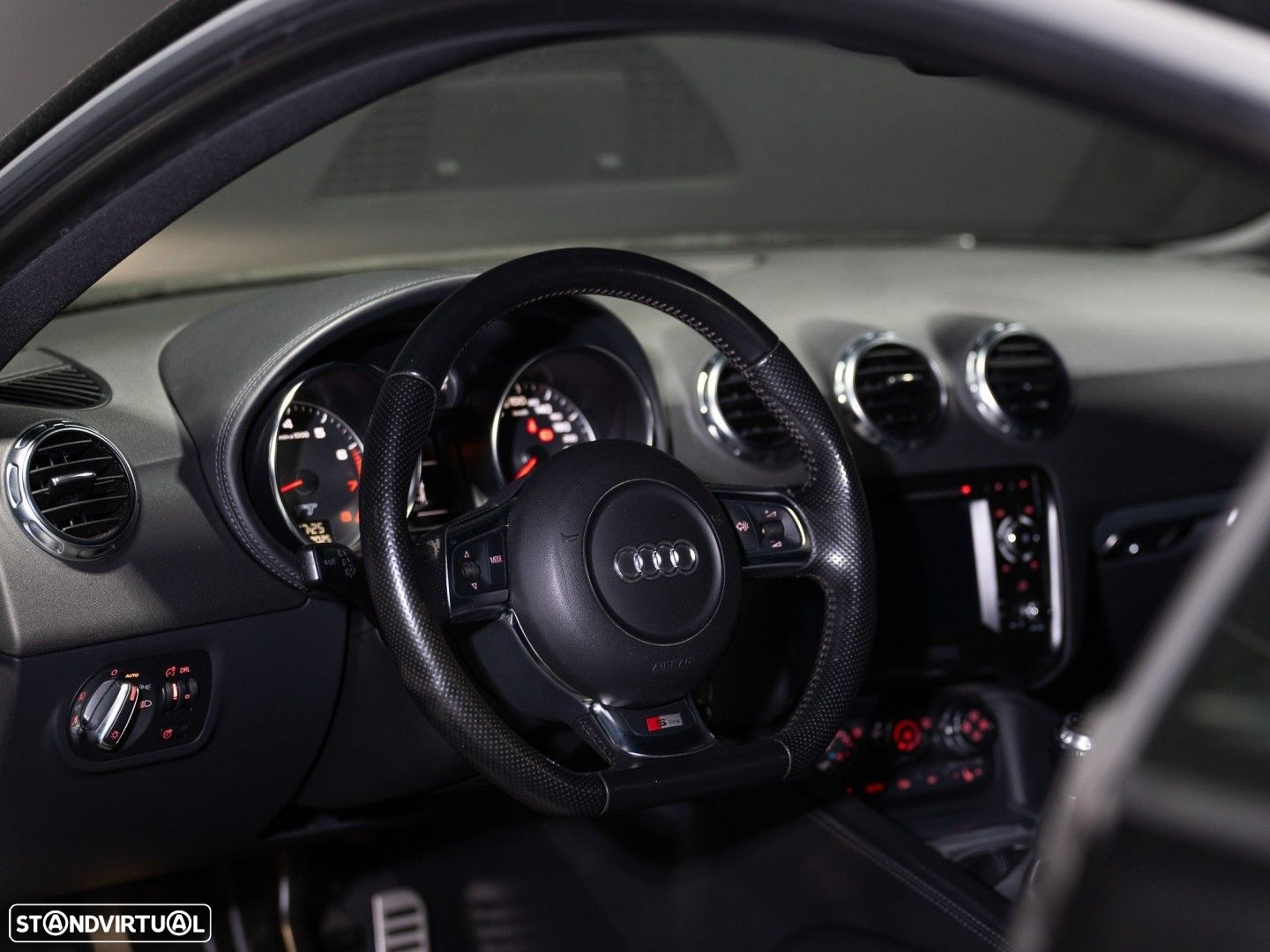 Audi TT Coupé 2.0 TFSI S-line - 8