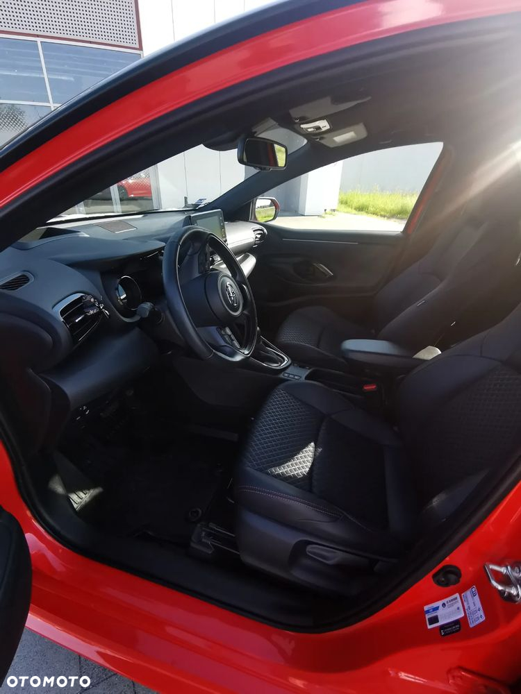 Toyota Yaris Hybrid 1.5 Premiere Edition - 17