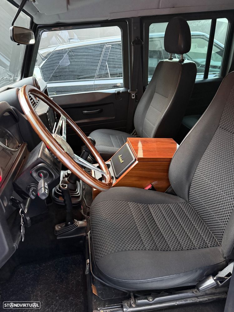 Land Rover Defender 110 DPF Crew Cab SE - 8