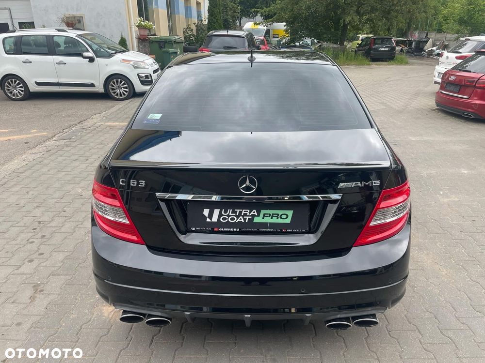 Mercedes-Benz Klasa C 63 AMG 7G-TRONIC - 6