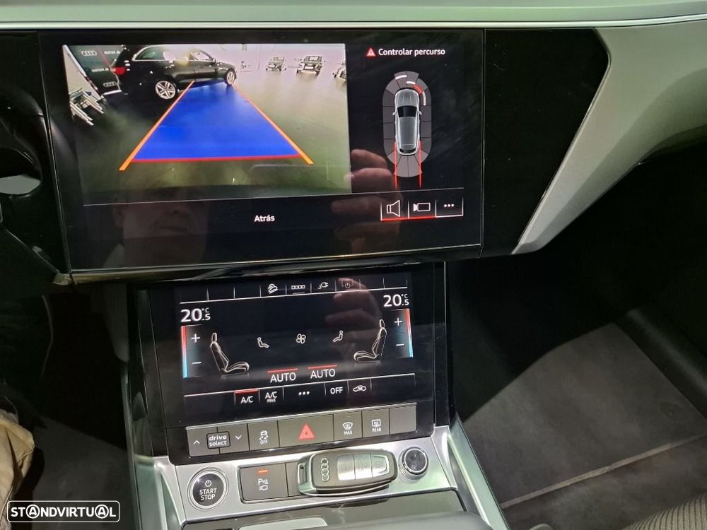 Audi Q8 e-Tron 55 quattro Advanced - 19