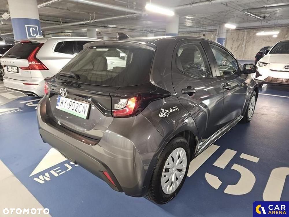 Toyota Yaris 1.5 Comfort - 4