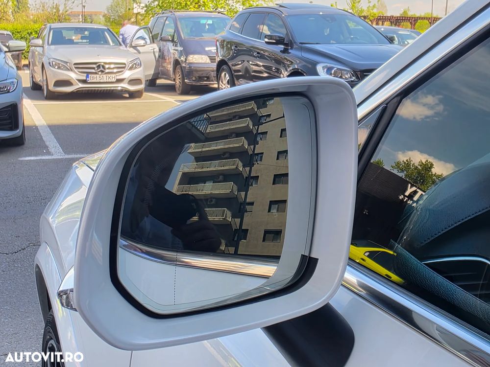 Volvo XC 90 B5 MHEV AWD 7 locuri Inscription - 13