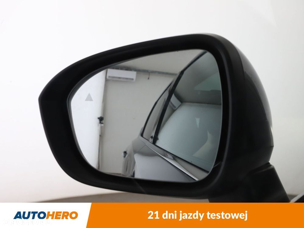 Nissan Qashqai 1.3 DIG-T MHEV Tekna - 31