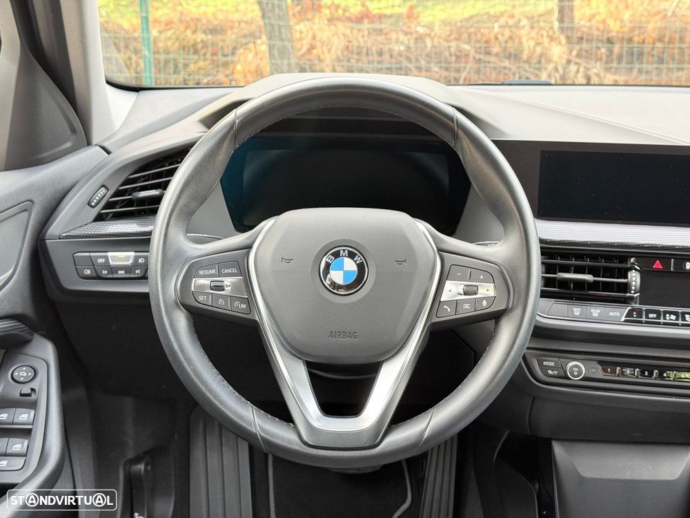BMW 116 d Line Sport Auto - 40
