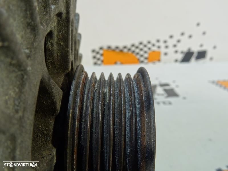 Alternador Bmw 1 (E87)  7802261 / Fg18s019 / 2543461C / 12317802261 - 8