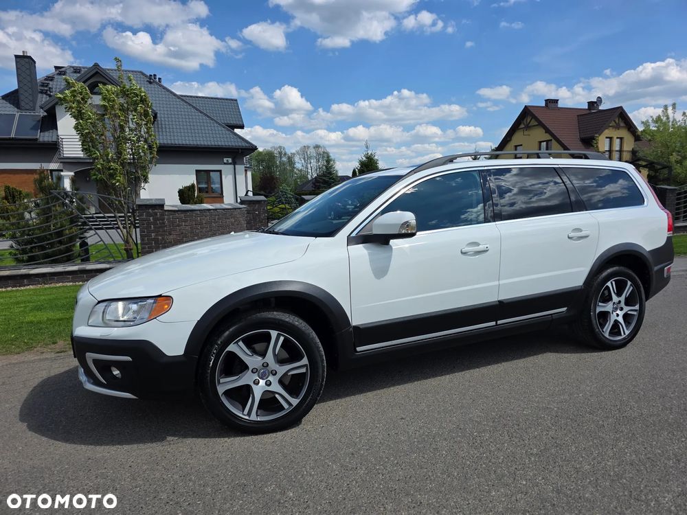 Volvo XC 70 D5 AWD Summum - 10