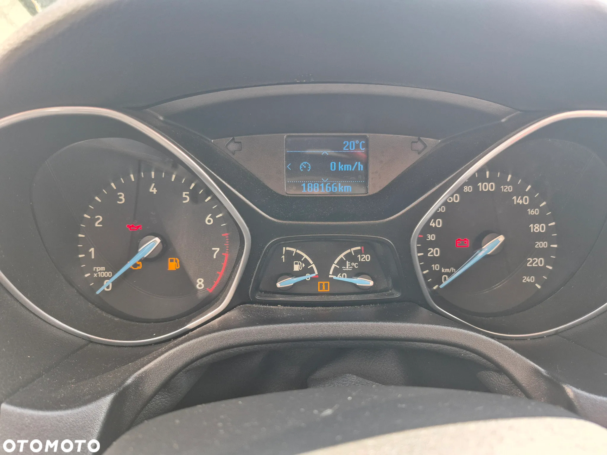 Ford Focus 1.6 Trend - 9
