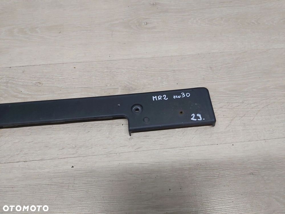 Toyota MR2 zzw30 mocowanie podkładka tablicy rejestracyjnej przód - 2