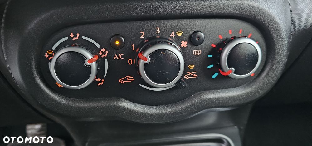 Renault Twingo - 23