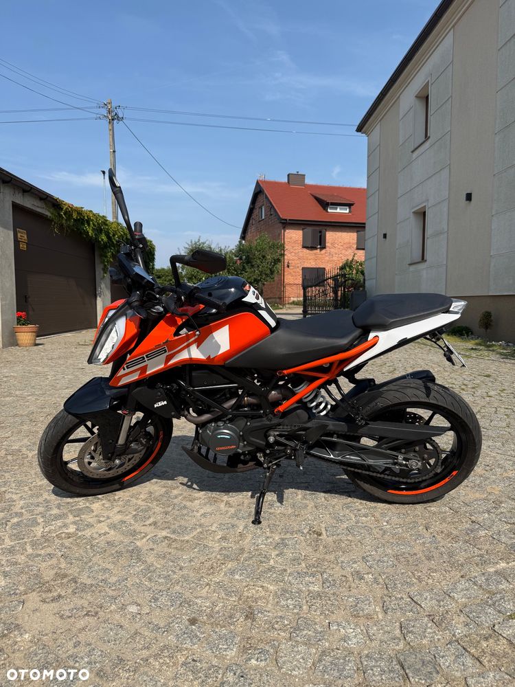 KTM Duke 125 - 1