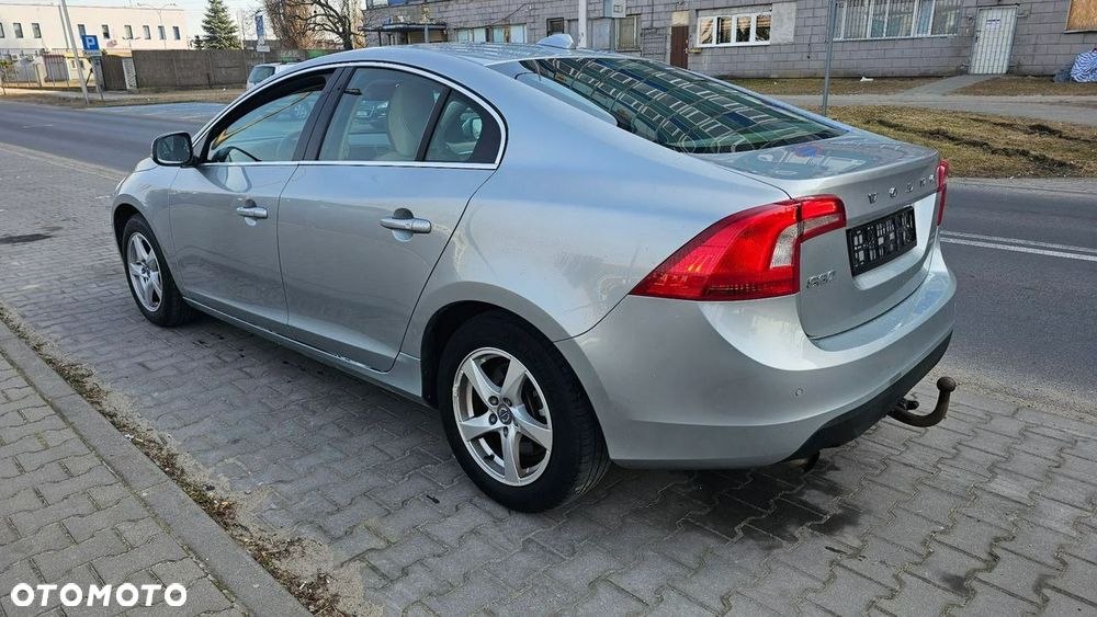 Volvo S60 DRIVe Summum - 14