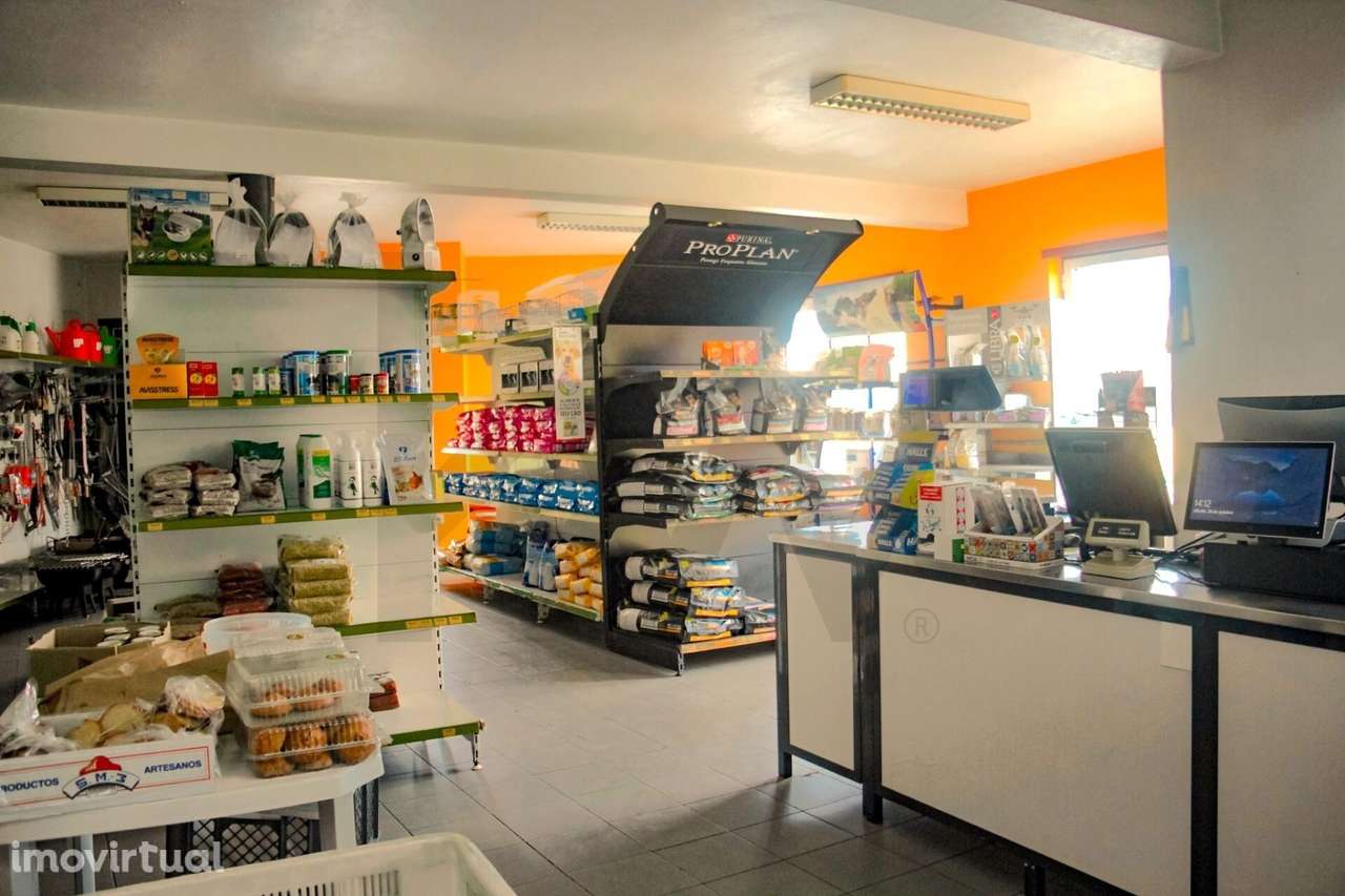 Arrendamento | Espaço comercial | Regueira de Pontes | Estrada Naciona - Grande imagem: 3/17