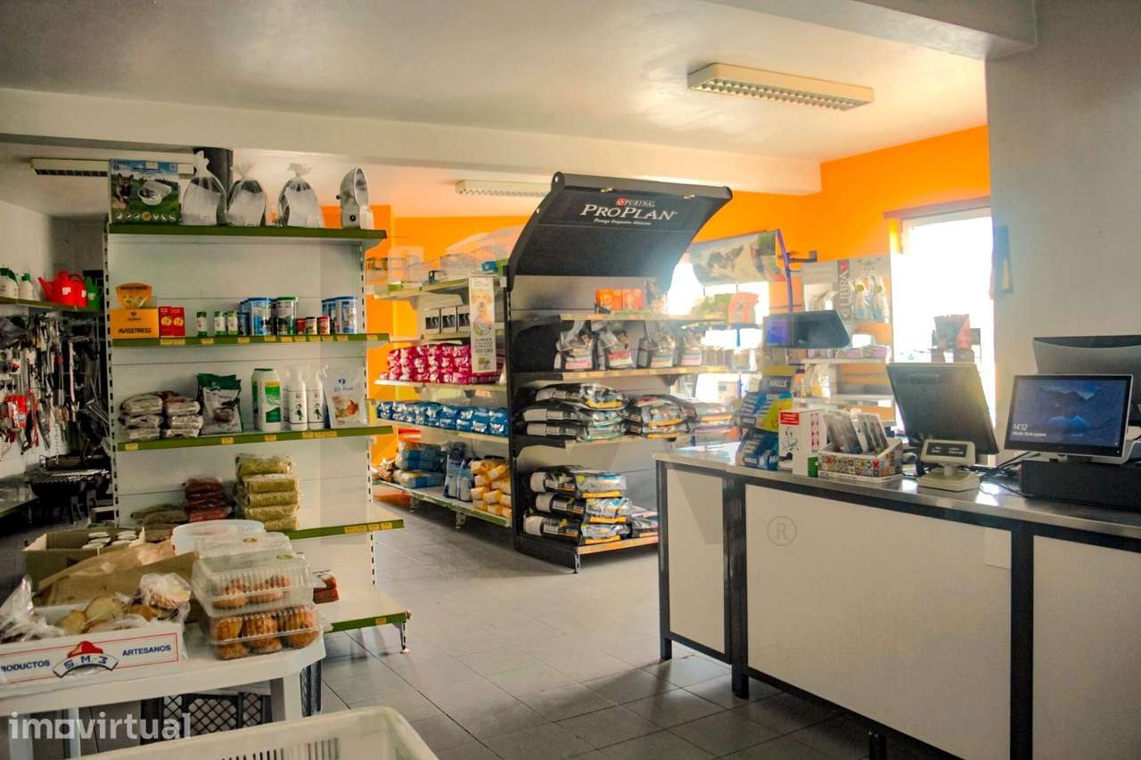 Arrendamento | Espaço comercial | Regueira de Pontes | Estrada Naciona - Grande imagem: 3/17