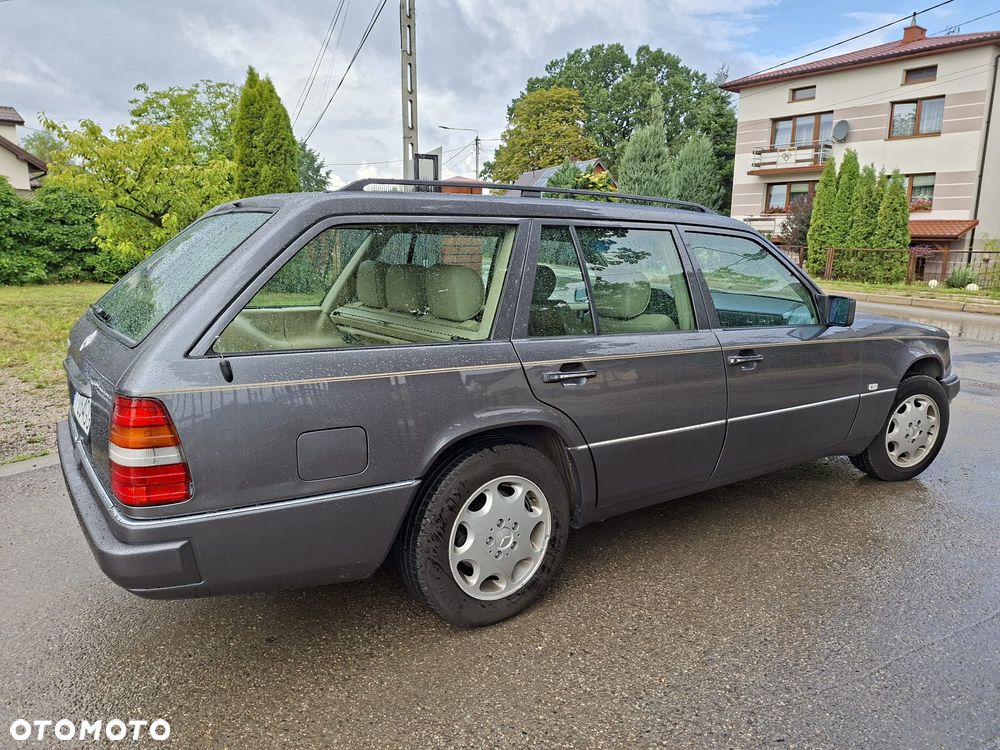 Mercedes-Benz Klasa E - 5