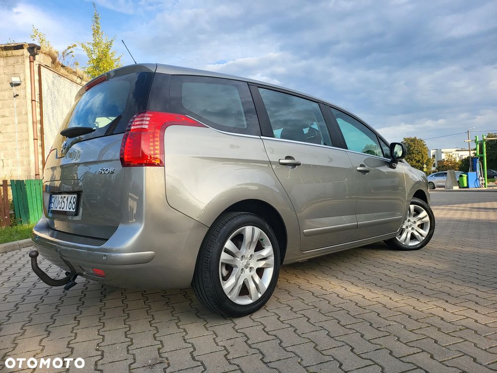 Peugeot 5008 1.6 THP Allure 7os - 6