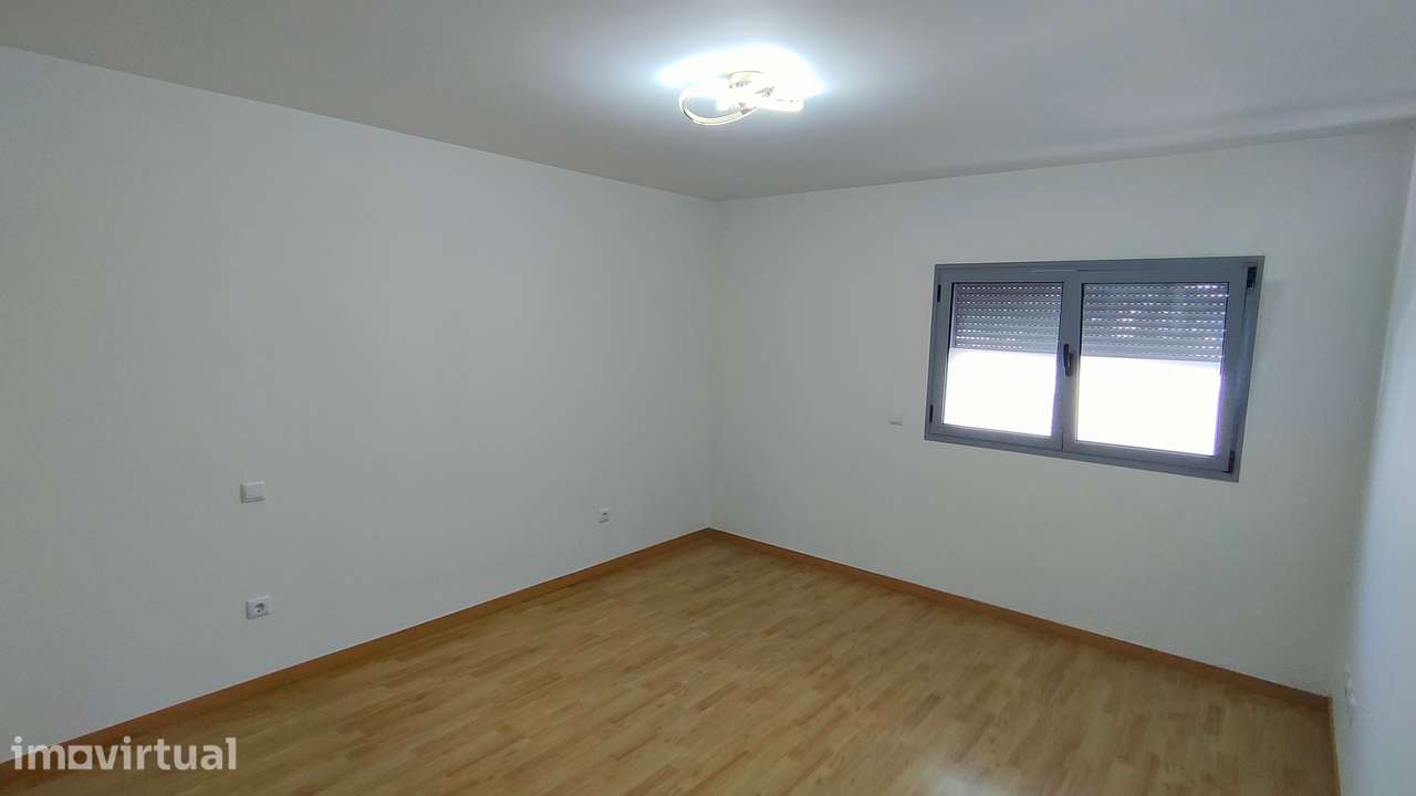 Apartamento T3 na Quinta da Alçada - Grande imagem: 4/16