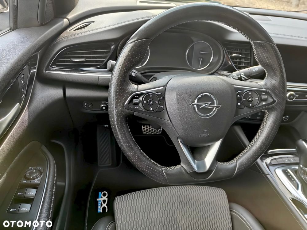 Opel Insignia 1.5 Direct Inj Turbo Exclusive - 24