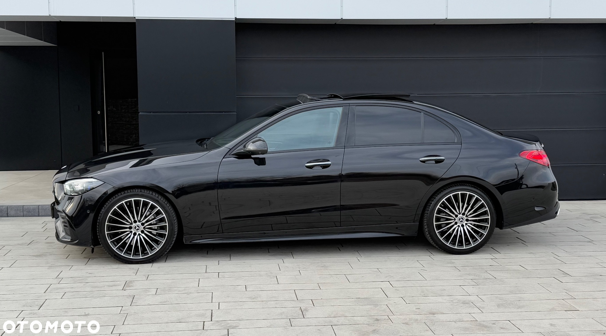 Mercedes-Benz Klasa C 220 d 9G-TRONIC 4Matic AMG Line - 35